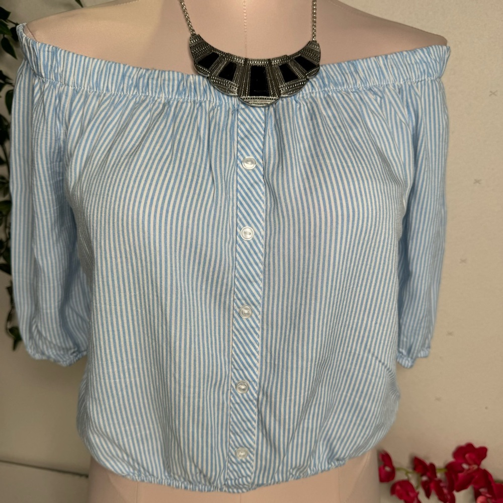 🩵 Forever 21 Top 🩵